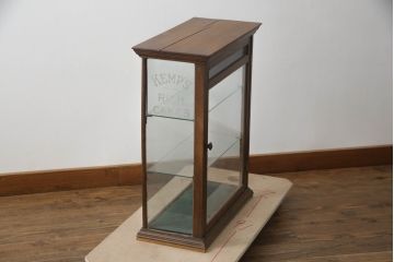 イギリスアンティーク　どこか懐かしい雰囲気漂うケーキ屋の卓上Gケース(ガラスケース、カウンターショーケース、ディスプレイケース、コレクションケース、飾り棚、陳列棚、店舗什器、英国)(R-072609)