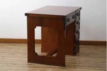 中古　特注　希少モデル　岩谷堂箪笥　和の雰囲気を高める片袖机(ワークデスク、在宅ワーク、在宅用、勉強机)(R-072610)