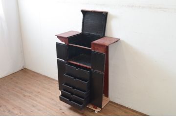 ビンテージ　ユニークなオリエンタルデザインの上開き扉付きキャビネット(収納棚、戸棚、ヴィンテージ)(R-072615)