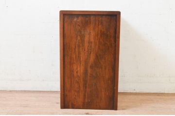 中古　日光彫り　大胆に施された花の彫りが美しい小引き出し(卓上収納、小物収納)(R-072617)