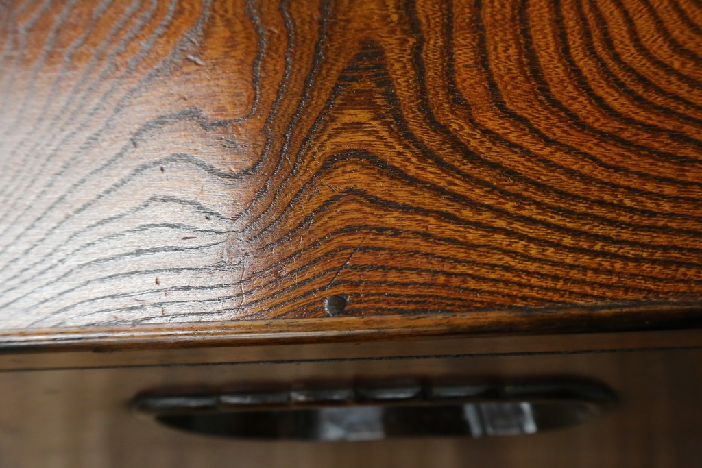 和製アンティーク　欅(ケヤキ)材　和の雰囲気を引き立てる長火鉢　(R-072618)