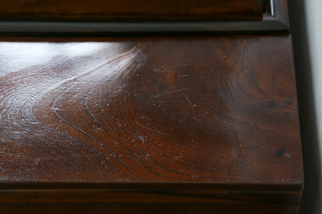 和製アンティーク　欅(ケヤキ)材　和の雰囲気を引き立てる長火鉢　(R-072618)