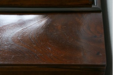 和製アンティーク　欅(ケヤキ)材　和の雰囲気を引き立てる長火鉢　(R-072618)