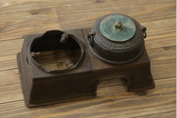 和製アンティーク　欅(ケヤキ)材　和の雰囲気を引き立てる長火鉢　(R-072618)