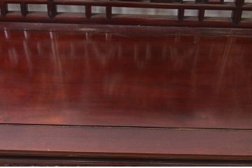 アジアンビンテージ　高級品!!　象嵌入りの凝ったデザインが魅力の唐木材製ベンチ(長椅子、長イス、花梨材、カリン材、板座チェア、3人掛けベンチ、ヴィンテージ)(R-072619)