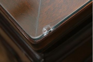 アジアンビンテージ　高級品!!　象嵌入りの凝ったデザインが魅力の唐木材製センターテーブル(リビングテーブル、ローテーブル、花梨材、カリン材、ヴィンテージ)(R-072620)