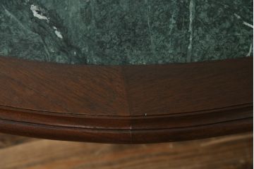 イギリスビンテージ　天板大理石が目を引くクラシカルなお部屋に取り入れたいオーバルセンターテーブル(リビングテーブル、楕円、ローテーブル、英国、ヴィンテージ)(R-072632)