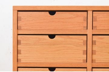 和製ビンテージ　高島屋特注品!　シンプルなデザインと引き出し8杯の収納力が魅力的なチェスト(引き出し、サイドチェスト、収納箪笥、ヴィンテージ)(R-072634)