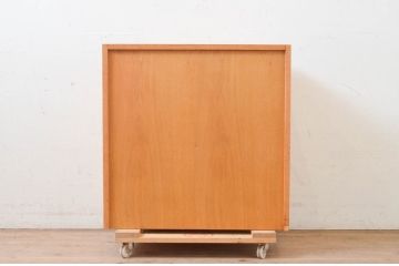 和製ビンテージ　高島屋特注品!　シンプルなデザインと引き出し8杯の収納力が魅力的なチェスト(引き出し、サイドチェスト、収納箪笥、ヴィンテージ)(R-072634)