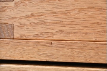 和製ヴィンテージ　高島屋特注品!　シンプルなデザインと引き出し8杯の収納力が魅力的なチェスト　(R-072634)
