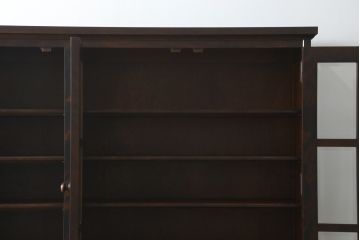 中古　北海道民芸家具　HM165K　高級感漂う上品な佇まいの食器棚(カップボード、キャビネット、収納棚、戸棚)(定価約43万円)(R-072645)