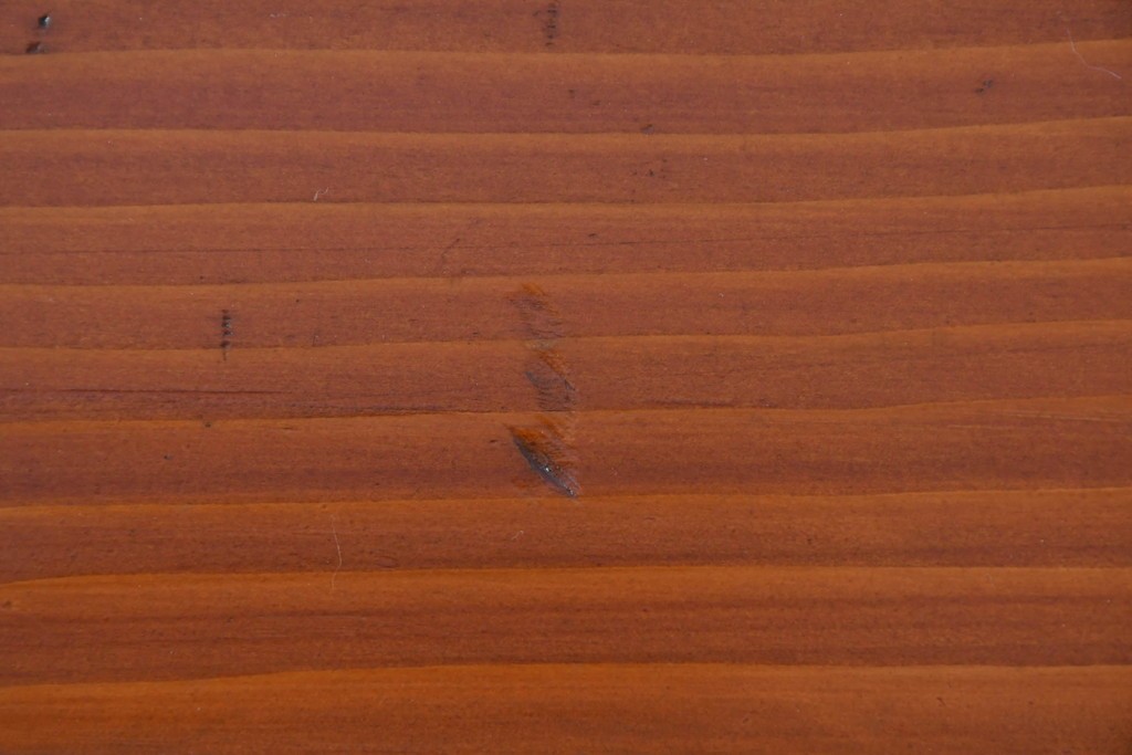 和製アンティーク　美品!!　前面欅(ケヤキ)材　美しい漆塗りが魅力の東北時代箪笥ローボード　(R-072648)