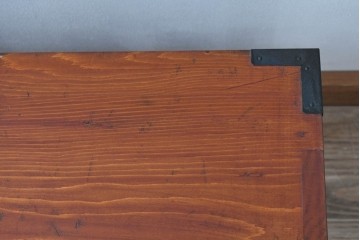 和製アンティーク　美品!!　前面欅(ケヤキ)材　美しい漆塗りが魅力の東北時代箪笥ローボード　(R-072648)