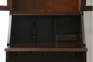 中古　美品　北海道民芸家具　上品な雰囲気漂うビューローブックケース(ライティングビューロー、簿記机、本箱、本棚、飾り棚、収納棚、戸棚、ワークデスク、在宅ワーク、在宅用)(R-072661)