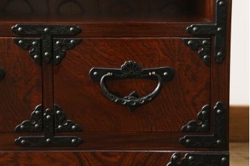 中古　岩谷堂箪笥　和モダンな空間づくりにおすすめのサイドボード(収納棚、戸棚、飾り棚、茶箪笥、サイドキャビネット)(R-072668)