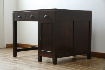 和製アンティーク　総ナラ材　直線的なデザインがレトロな片袖机　(R-072675)