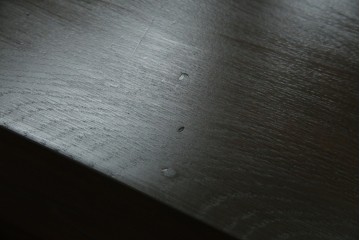 和製アンティーク　総ナラ材　直線的なデザインがレトロな片袖机　(R-072675)