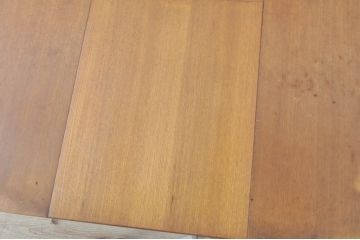 和製ビンテージ　高島屋取り扱い　チーク材　北欧スタイルの空間づくりにおすすめの高級エクステンションテーブル(2人掛けダイニングテーブル、4人掛け、ヴィンテージ)(R-072686)