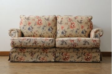 中古　美品　maruni(マルニ木工)　地中海シリーズ　優しい色合いの花柄が愛らしいモナコハイラブシート(2人掛けソファ、2Pソファ、二人掛け)(定価約32万円)(R-072688)