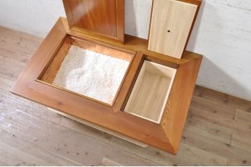 和製ビンテージ　美品!!　総欅(ケヤキ)材　重厚な囲炉裏テーブル(座卓、ローテーブル、火鉢、長火鉢、木製火鉢、ヴィンテージ)(R-072693)