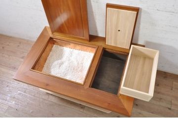 和製ビンテージ　美品!!　総欅(ケヤキ)材　重厚な囲炉裏テーブル(座卓、ローテーブル、火鉢、長火鉢、木製火鉢、ヴィンテージ)(R-072693)