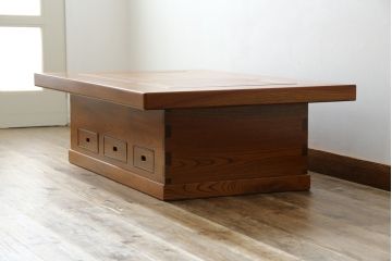 和製ビンテージ　美品!!　総欅(ケヤキ)材　重厚な囲炉裏テーブル(座卓、ローテーブル、火鉢、長火鉢、木製火鉢、ヴィンテージ)(R-072693)