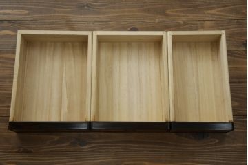 和製ビンテージ　美品!!　総欅(ケヤキ)材　重厚な囲炉裏テーブル(座卓、ローテーブル、火鉢、長火鉢、木製火鉢、ヴィンテージ)(R-072693)