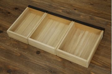 和製ビンテージ　美品!!　総欅(ケヤキ)材　重厚な囲炉裏テーブル(座卓、ローテーブル、火鉢、長火鉢、木製火鉢、ヴィンテージ)(R-072693)