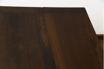 イギリスアンティーク　オーク材　クラシックな雰囲気漂うドローリーフテーブル(エクステンションテーブル、ダイニングテーブル、食卓、2人掛け、4人掛け、6人掛け、英国)(R-072700)
