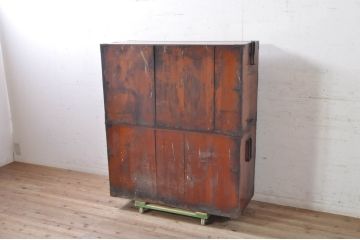 和製アンティーク　特注高級品!!　三方欅(ケヤキ)材　上杢　厚手金具　和の雰囲気を引き立てる重厚な東北衣装箪笥(時代箪笥、二本松箪笥、和タンス、衣装たんす、収納タンス、引き出し)(R-072705)