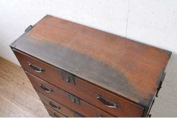 和製アンティーク　特注高級品!!　三方欅(ケヤキ)材　上杢　厚手金具　和の雰囲気を引き立てる重厚な東北衣装箪笥(時代箪笥、二本松箪笥、和タンス、衣装たんす、収納タンス、引き出し)(R-072705)