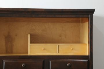 中古　北海道民芸家具　和洋どちらのお部屋にも馴染みやすいタンス(衣装箪笥、収納箪笥、着物箪笥、和タンス、引き出し)(R-072707)