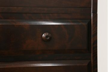 中古　北海道民芸家具　和洋どちらのお部屋にも馴染みやすいタンス(衣装箪笥、収納箪笥、着物箪笥、和タンス、引き出し)(R-072707)