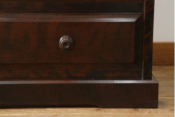 中古　北海道民芸家具　和洋どちらのお部屋にも馴染みやすいタンス(衣装箪笥、収納箪笥、着物箪笥、和タンス、引き出し)(R-072707)