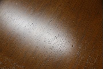 中古　DREXEL HERITAGE(ドレクセルヘリテイジ)　Triune(トライユン)　マホガニー材　クラシカルな佇まいのカクテルテーブル(センターテーブル、リビングテーブル、ローテーブル)(R-072715)