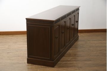 中古　DREXEL HERITAGE(ドレクセルヘリテイジ)　Triune(トライユン)　優雅な佇まいが魅力のクリデンザキャビネット(クレデンザ、サイドボード、リビングボード)(定価約66万円)(R-072716)