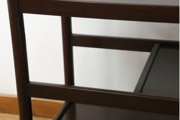 中古　松本民芸家具　上品な色合いが魅力!!シックな雰囲気漂うB型ワゴン(キャスターワゴン、サイドワゴン、キッチンワゴン、花台)(R-072726)