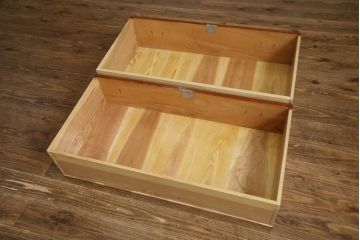 和製アンティーク　美品　前面欅(ケヤキ)材　漆塗り　シンプルな造りのローボード(収納箪笥、和タンス、引き出し、ローチェスト)(R-072734)