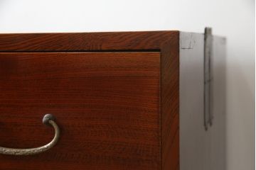 和製アンティーク　美品　前面欅(ケヤキ)材　漆塗り　シンプルな造りのローボード(収納箪笥、和タンス、引き出し、ローチェスト)(R-072734)