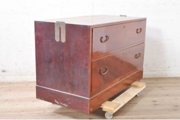 和製アンティーク　美品　前面欅(ケヤキ)材　漆塗り　シンプルな造りのローボード(テレビ台、テレビボード、収納箪笥、和タンス、引き出し、ローチェスト)(R-072735)
