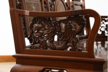和製ビンテージ　総花梨(カリン)材　象嵌入り　凝ったデザインの彫刻が魅力のベンチ(長椅子、長イス、板座チェア、3人掛けソファ、3人掛けベンチ、ヴィンテージ)(R-072753)
