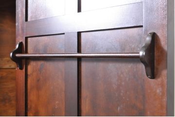 中古　美品　松本民芸家具　DII-12型　スリムで取り入れやすいワードローブ(洋服タンス、衣装タンス、収納棚、戸棚)(定価約46万円)(R-072760)