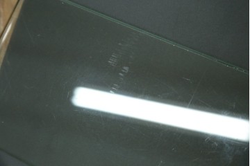 和製アンティーク　希少サイズ!!　レトロな雰囲気漂う薄型壁掛けガラスケース　(R-072773)