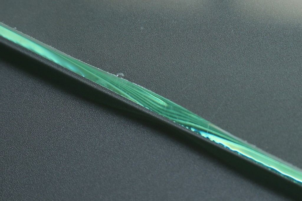和製アンティーク　希少サイズ!!　レトロな雰囲気漂う薄型壁掛けガラスケース　(R-072773)