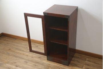 中古　美品　欅産業　仙台民芸箪笥(仙台箪笥)　和モダンな佇まいが魅力的なサイドキャビネット(飾り棚、収納棚、戸棚)(R-072791)