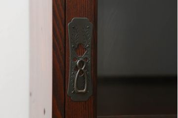 中古　美品　欅産業　仙台民芸箪笥(仙台箪笥)　和モダンな佇まいが魅力的なサイドキャビネット(飾り棚、収納棚、戸棚)(R-072792)
