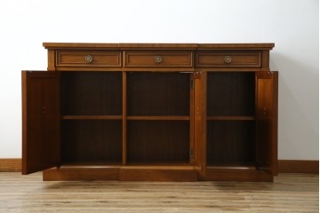 中古　美品　DREXEL HERITAGE(ドレクセルヘリテイジ)　FRANCESCA(フランチェスカ)シリーズ　エレガントな佇まいが魅力のサイドボード　定価約86万円相当　(R-072798)