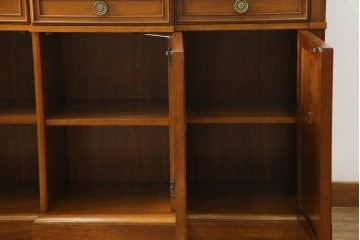 中古　美品　DREXEL HERITAGE(ドレクセルヘリテイジ)　FRANCESCA(フランチェスカ)シリーズ　エレガントな佇まいが魅力のサイドボード　定価約86万円相当　(R-072798)