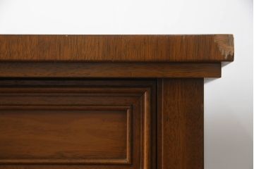 中古　美品　DREXEL HERITAGE(ドレクセルヘリテイジ)　FRANCESCA(フランチェスカ)シリーズ　エレガントな佇まいが魅力のサイドボード(クレデンザ、クリデンザ、サイドキャビネット、収納棚、店舗什器)(定価約86万円)(R-072798)