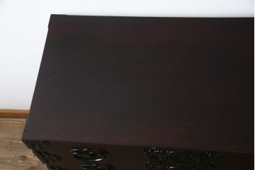 中古　美品　岩谷堂箪笥　桜木家具店作　黒々とした金具が重厚な雰囲気を高める和箪笥(チェスト、整理箪笥、収納たんす、衣装タンス、洋服箪笥、野郎タンス、引き出し)(R-072804)